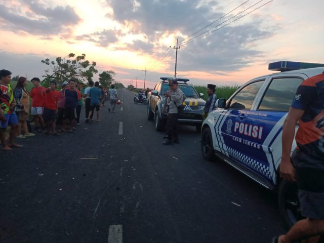 Tabrakan Maut, 2 Pemotor Tewas di Jalan Desa Duwet Situbondo 