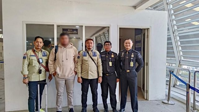 Kantor Imigrasi Kediri Deportasi Seorang WN Kepuluan Solomon, Ini Penyebabnya