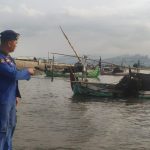 Satpolairud Situbondo Amankan Lima Nahkoda Perahu Gardan, Langgar Zona Penangkapan Ikan