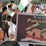 Ratusan Murid MIN Kediri Gelar Doa dan Galang Dana untuk Palestina