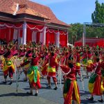 Ribuan Penari dari Sejumlah Daerah di Indonesia, Meriahkan Situbondo Ethnic Festival