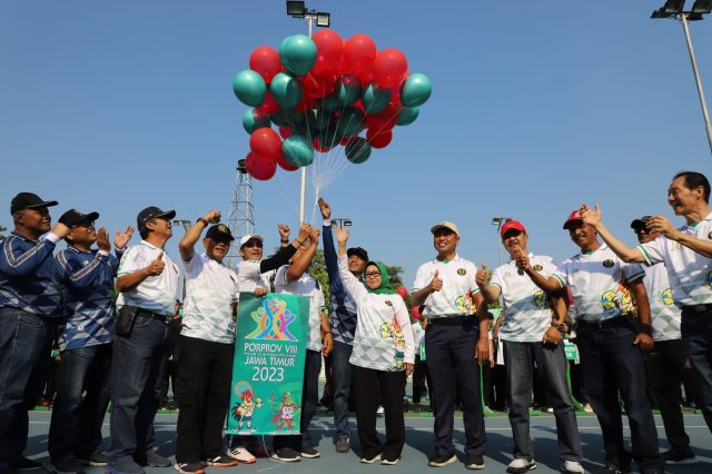 Porprov VIII Jatim Cabor Tenis Lapangan Dibuka Oleh Bupati Jombang