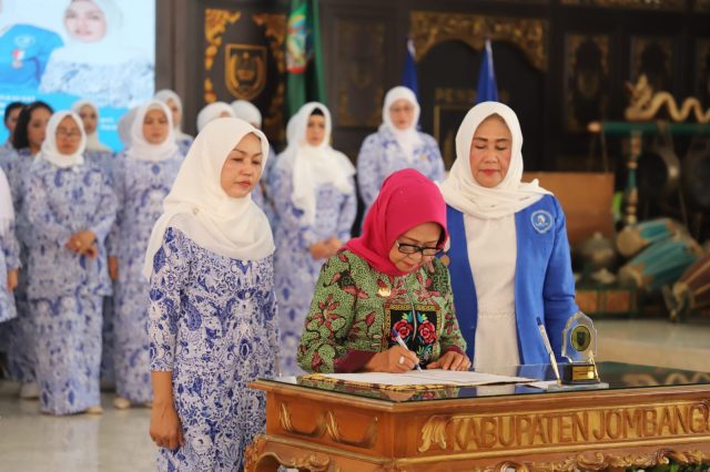 Ketua Dan Pengurus DPC IWAPI Kabupaten Jombang Periode 2023-2028 Resmi Dilantik.