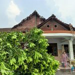 Hujan Lebat Disertai Angin Kencang, Rusak 77 Rumah dan Satu Sekolah di Lamongan