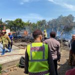 Ditinggal ke Toilet saat memasak, Sebuah Rumah di Kediri Ludes Terbakar