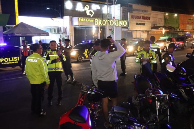 Upaya Tingkatkan Kamtibmas, Polres Nganjuk Gelar Operasi Mantap Brata