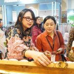 Ikuti Inacraft 2024, Mbak Cicha Dorong Pengembangan Craft Kabupaten Kediri