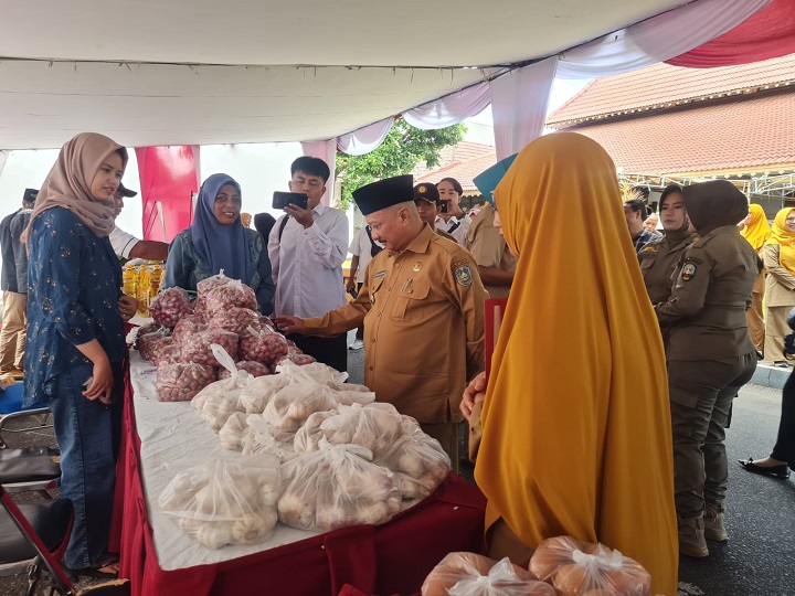 Menjelang Hari Raya Idul Fitri, Pemkab Situbondo Gelar Pasar Pangan Murah