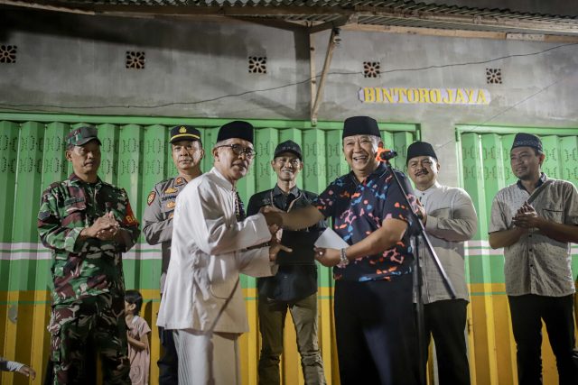 Ini Baru Keren!!! Komunitas Trail Salurkan Donasi Untuk Renovasi Masjid di Bintoro Jember