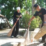 Cegah Demam Berdarah, Mbak Cicha Ajak Kader PKK Lakukan Kerja Bakti Serentak