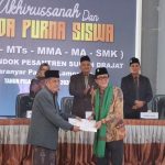 Hadiri Wisuda Kelulusan di Lamongan, Ini Pesan Menkumham RI