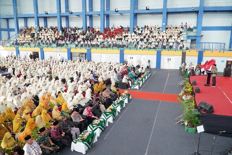 Milad Nasyiatul Aisyiyah ke-96 di Lamongan, Emil Dardak: Manusia Jangan Dikontrol AI