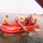 Asah Kemampuan di Air, BPBD Lamongan Latihan Water Rescue di Waduk Gondang