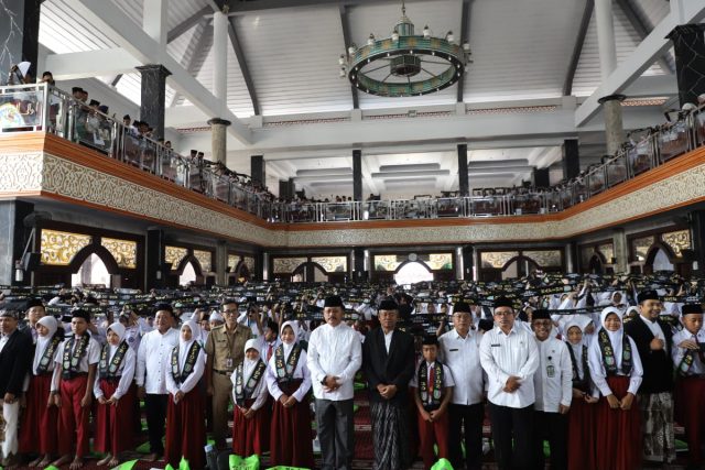 2.176 Peserta Didik SD/MI se Kabupaten Jombang di Wisuda Hari Ini, Tindak Lanjut Gerakan 5.000 Hafidz Al-Quran Juz 30