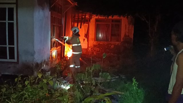 Rumah Warga Jember Hangus Terbakar, Saat Ditinggal Penghuninya ke Bondowoso