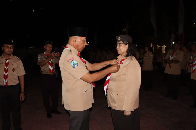 Pj Wali Kota Kediri Zanariah Raih Lencana Pancawarsa IV