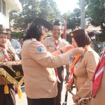 Apel Besar Hari Pramuka ke-63, Pj Wali Kota Kediri Sematkan Tanda Penghargaan Gerakan Pramuka 