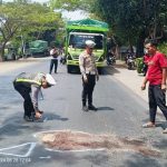 Ibu dan Anak di Jalur Pantura Situbondo Meninggal Ditabrak Truk