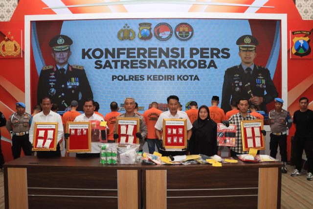 Satresnarkoba Polres Kediri Kota Ungkap Kasus Narkoba dan Peredaran Miras