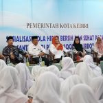 Pj Wali Kota Kediri Beri Arahan Pada Sosialisasi PHBS Pondok Pesantren