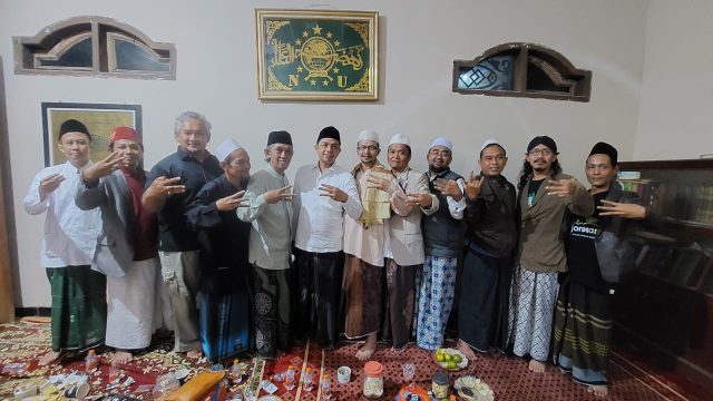 Elemen Pondok Pesantren di Kediri Deklarasi Dukung Risma-Gus Hans di Pilgub Jatim 2024