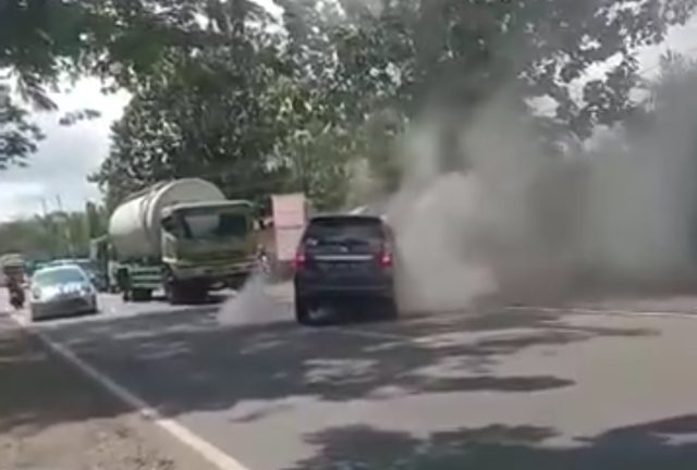 Adu Banteng Avanza VS Dump Truk di Jember, Kakak Mantan Kapolri Jadi Korban dan Meninggal