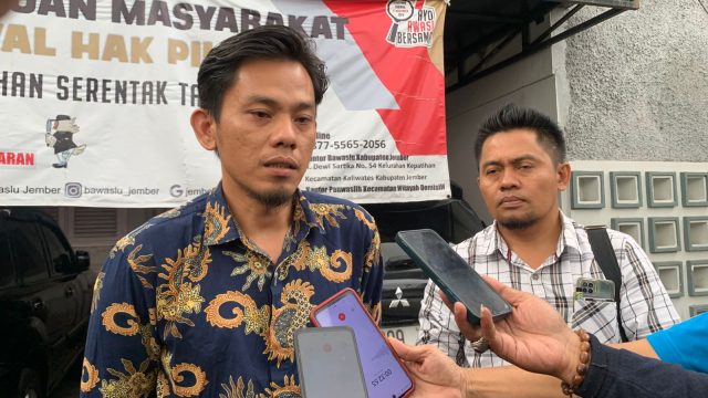 Cabup Nomor 02 Diduga Belum Mundur Sebagai Anggota Dewan, Bawaslu Jember Periksa Pelapor dan Saksi