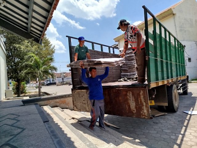 Logistik Pilkada Serentak Situbondo Tiba, Namun Hanya 2 Macam, Berikut Barangnya