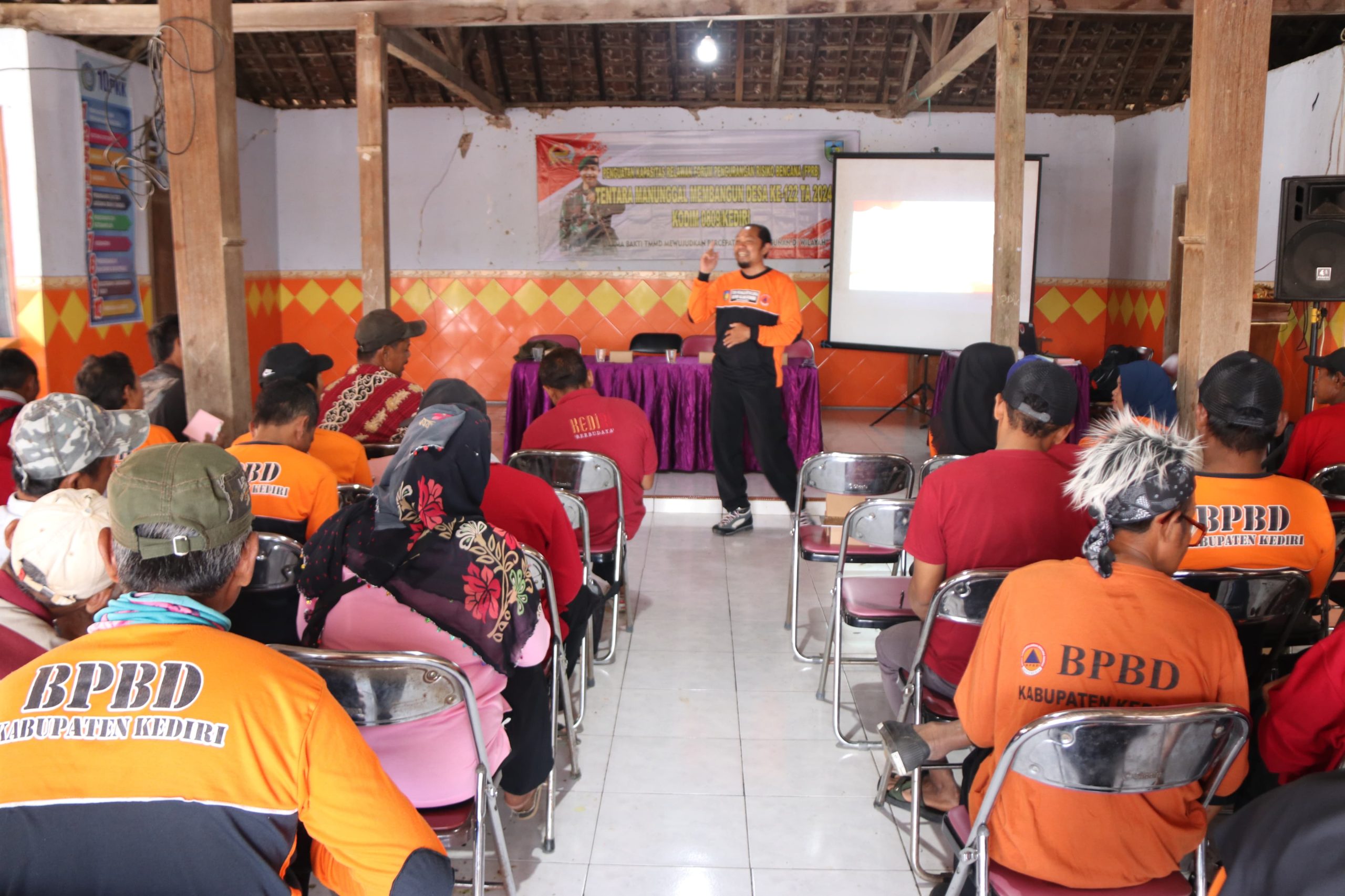 BPBD Kabupaten Kediri Sosialisasi Tanggap Bencana di Lokasi TMMD reguler