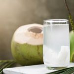 Ini Cara Minum Air Kelapa untuk Menurunkan Berat Badan