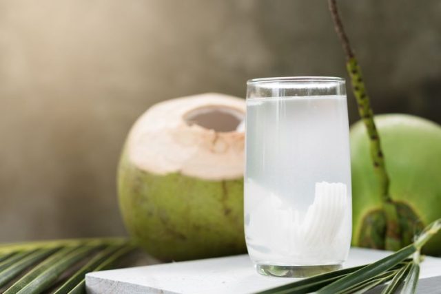 Ini Cara Minum Air Kelapa untuk Menurunkan Berat Badan