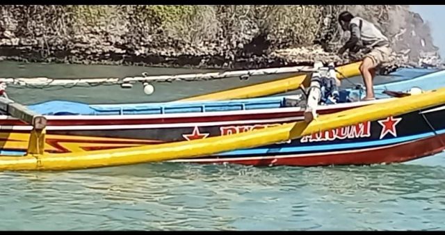 Dua Perahu Nelayan Jember Terdampar di Pulau Nusabarong, ABK Diduga Hilang