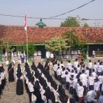 Peringati Hari Santri Nasional, Ini yang Dilakukan Kedua Paslon Cabup-cawabup Lamongan