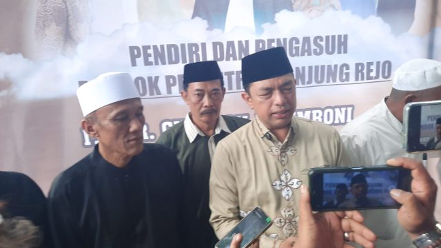 Hadiri Haul Majemuk Pendiri Ponpes Tanjung Rejo Situbondo, Gus Hans Janji Memperhatikan Pesantren 