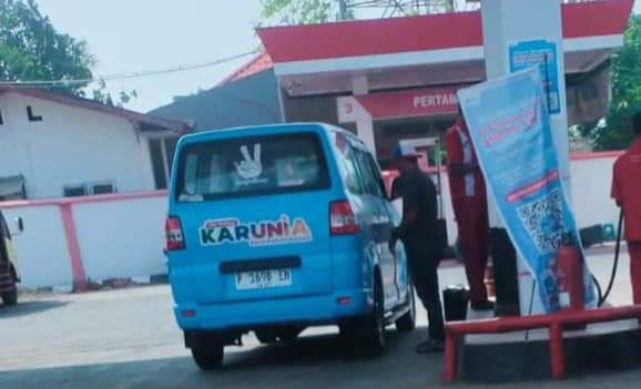 Mobil Operasional Muslimat NU Situbondo Dibranding Gambar Paslon 02 