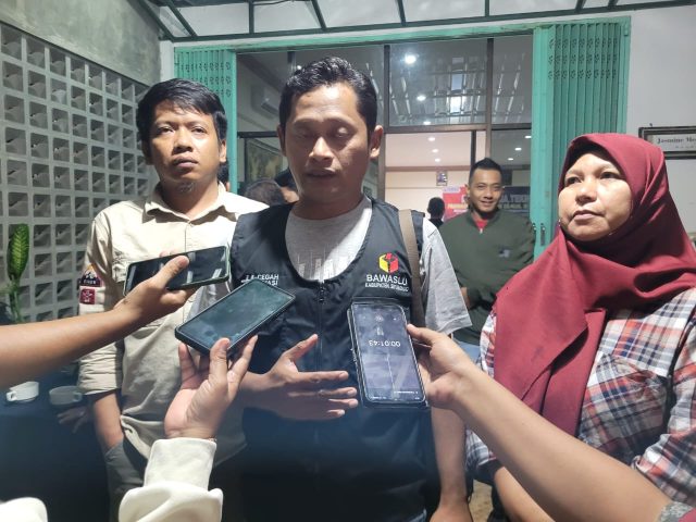 Memasuki Masa Tenang, Bawaslu Situbondo Gelar Patroli Pengawasan 