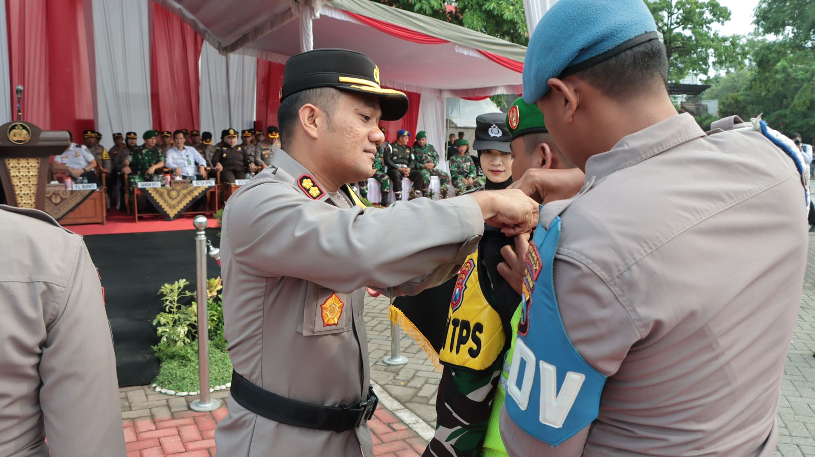 Apel Pergeseran Pasukan Polres Nganjuk, Kapolres Nyatakan Siap Amankan Pilkada 2024