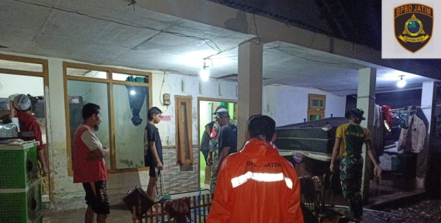 Sekitar 132 Warga Terdampak Banjir di Jember, Dua Rumah Rawan Ambruk Akibat Longsor