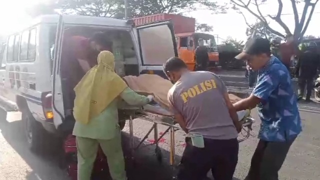 Berangkat Sekolah, Seorang Pelajar SMK di Lamongan Meninggal Akibat Kecelakaan