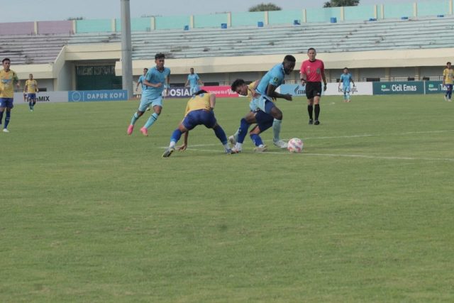 Hat Trick Ezechiel, Tumbangkan Gresik United di Kandang Persela Lamongan 3-1