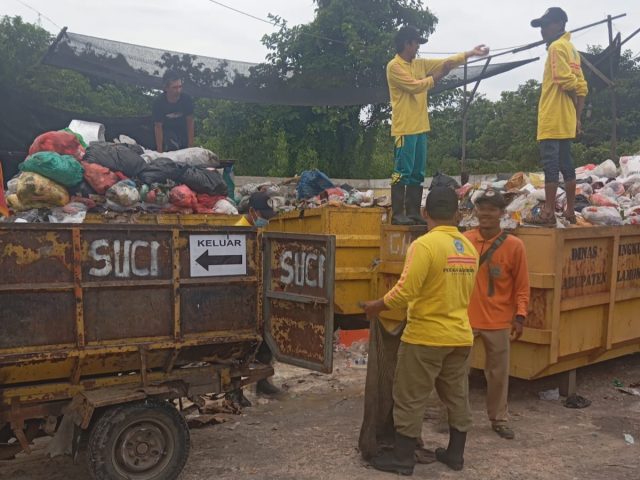 Sambut Nataru Pemkab Lamongan Siagakan Tim Kebersihan