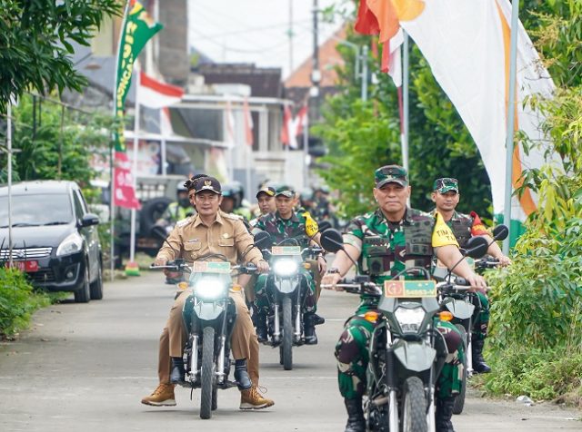 TMMD 124, Wasev Mabes TNI Tinjau Langsung Pembangunan Desa di Lamongan