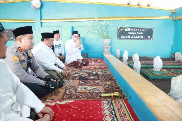 Bupati Warsubi Puji GP Ansor Jombang: Ziarah Jadi Sarana Edukasi Keselamatan Berlalu Lintas