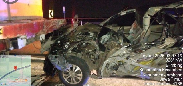 Tragis! di Malam Takbir Kecelakaan di Tol Jomo Renggut Tiga Nyawa Satu Keluarga, Balita Selamat