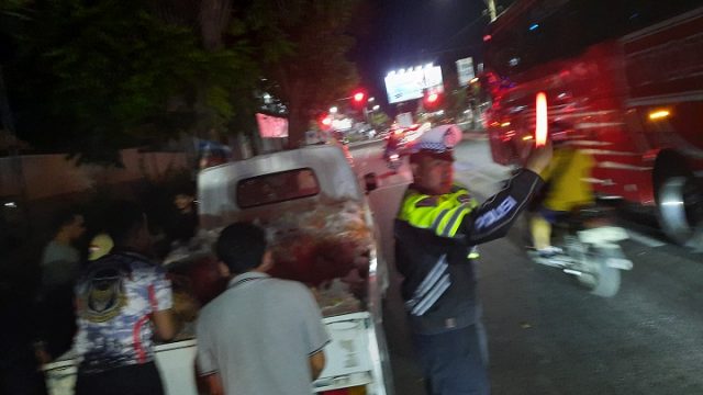 Tolak RUU ODOL, Puluhan  Sopir Truk Situbondo Sidak Bus Pengangkut Sayur di Jalur Pantura 