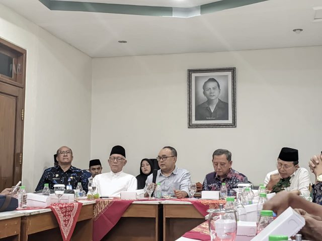 Tim Pusat Verifikasi Usulan Gelar Pahlawan Nasional Untuk KH Yusuf Hasyim di Tebuireng Jombang