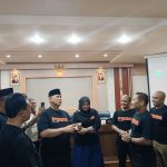 Wabup Situbondo Ulfiyah, Lepas Tim Sepak Bola PSSS ke Piala Soeratin Jawa Timur U-17 