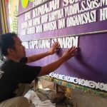 Berbekal Pengalaman, Warga Jombang Raup Jutaan Rupiah dari Usaha Karangan Bunga