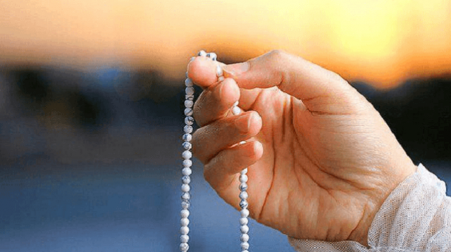 Keutamaan Surat Al Ikhlas dan Cara Mengamalkannya