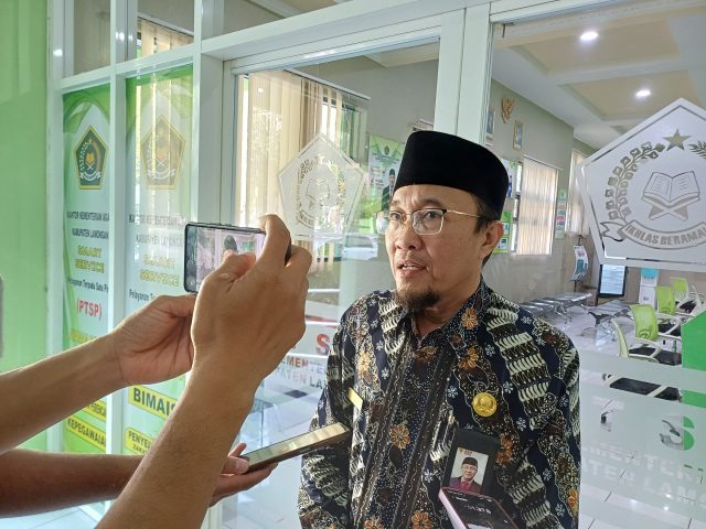 Puluhan Warga Lamongan Jadi Korban Penipuan Travel Umroh Bodong